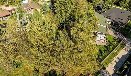 Дом у озера в КП Живописный