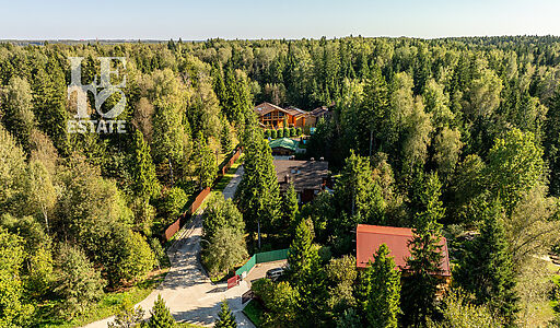 Дом у озера в КП Живописный