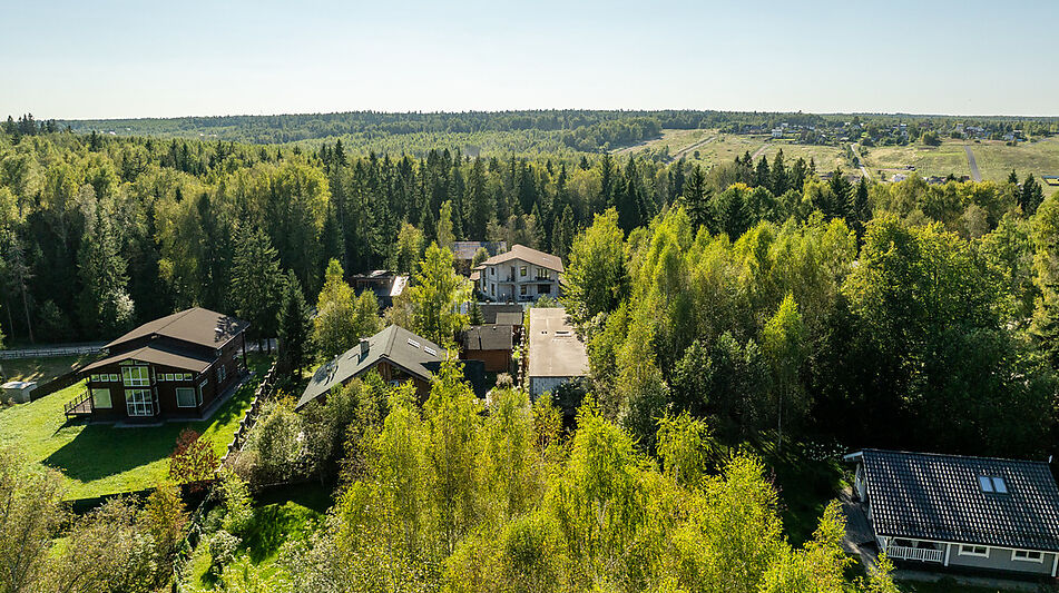 Дом у озера в КП Живописный