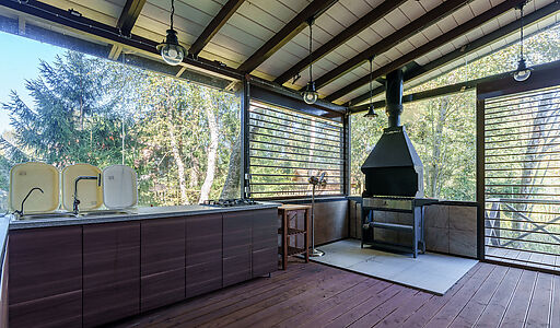 Дом у озера в КП Живописный