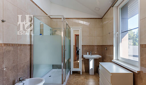 Дом у озера в КП Живописный