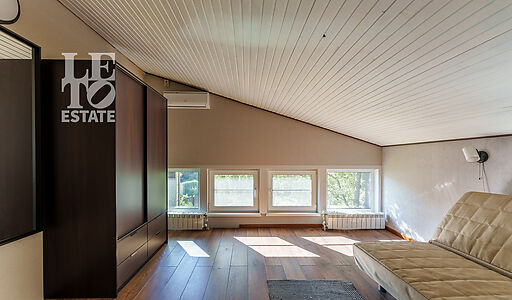 Дом у озера в КП Живописный