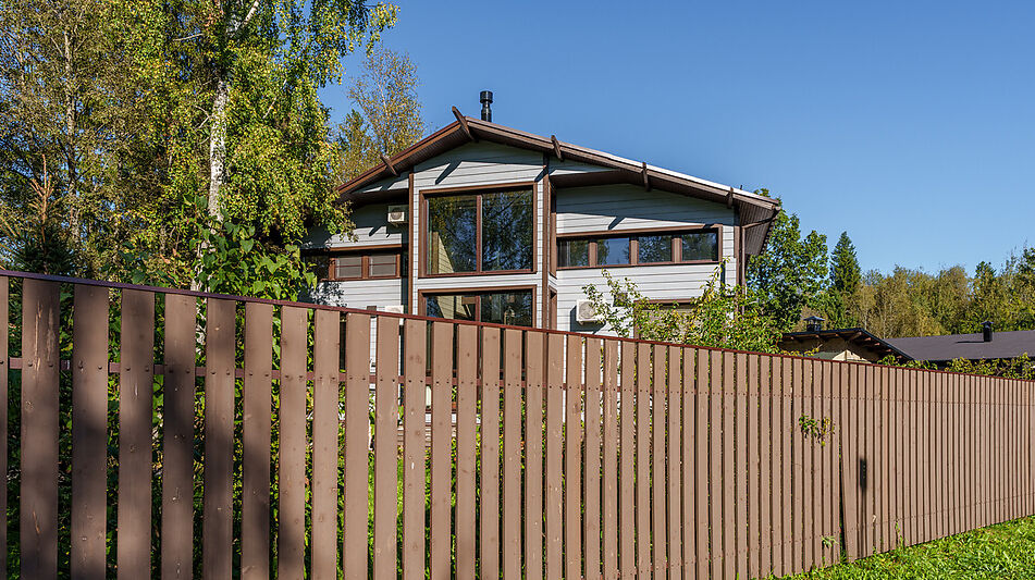 Дом у озера в КП Живописный