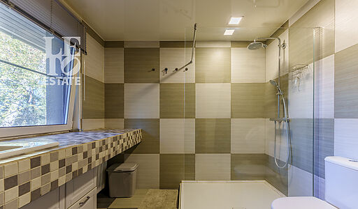 Дом у озера в КП Живописный