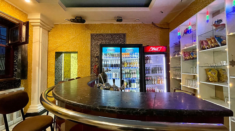 Здание с участком в ПГТ Снегири