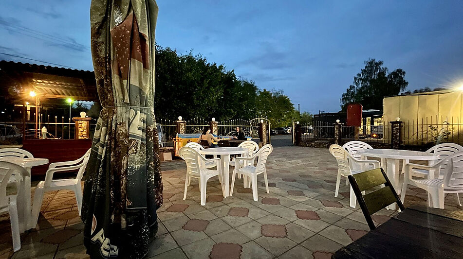 Здание с участком в ПГТ Снегири