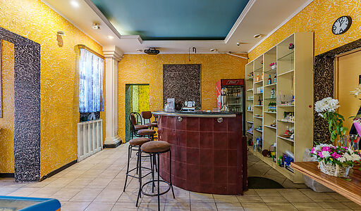 Здание с участком в ПГТ Снегири