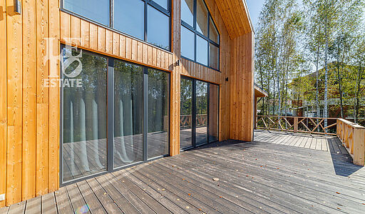 Барнхаус в поселке Иванцево