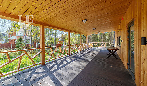 Барнхаус в поселке Иванцево