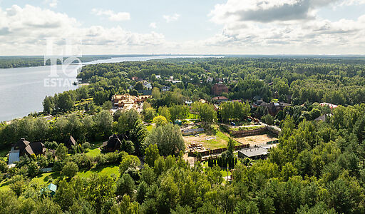 Дом у леса в п. Пестово