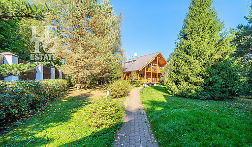 Дом у леса в п. Пестово