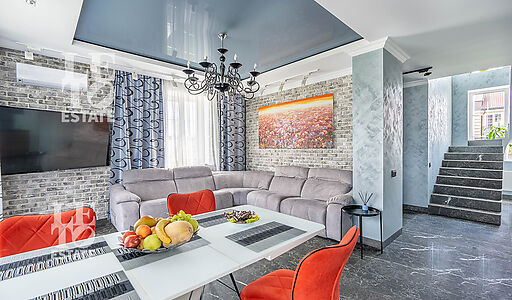 Стильный дом в КП Федоскино Парк