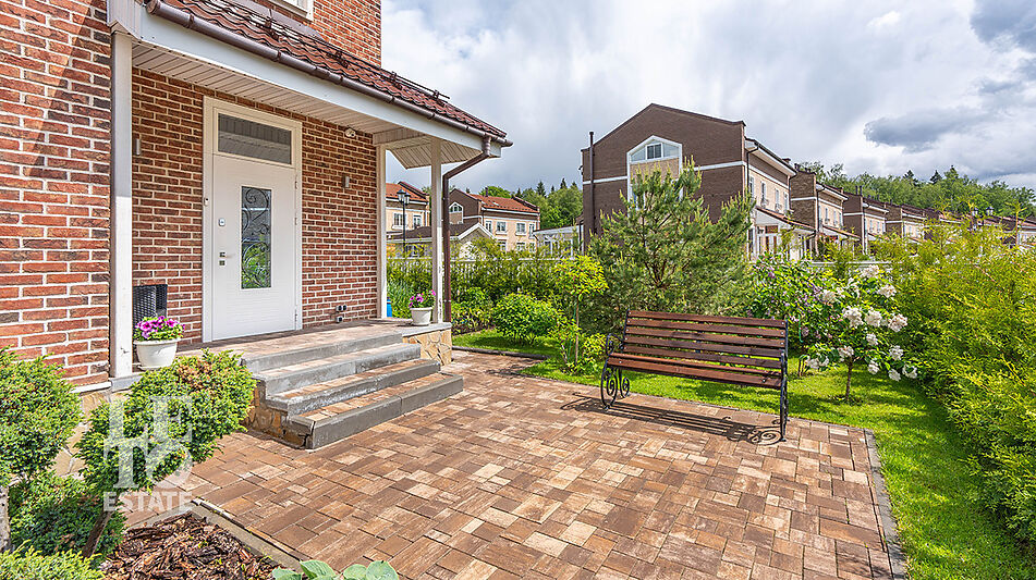 Стильный дом в КП Федоскино Парк