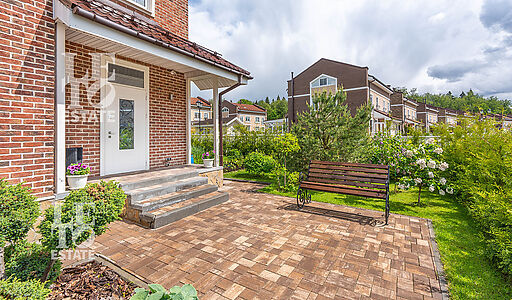 Стильный дом в КП Федоскино Парк