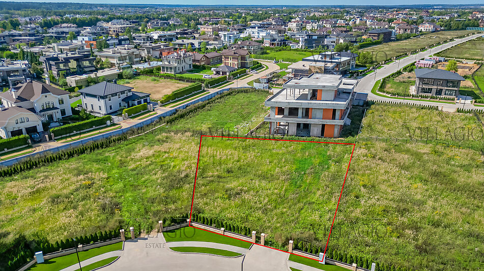 Участок в КП Миллениум Парк