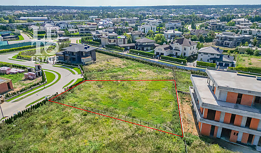 Участок в КП Миллениум Парк