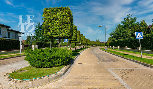 Участок в КП Миллениум Парк