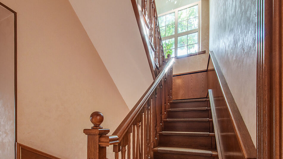 Дом с бассейном в КП Урожай