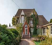 Дом с бассейном в КП Урожай