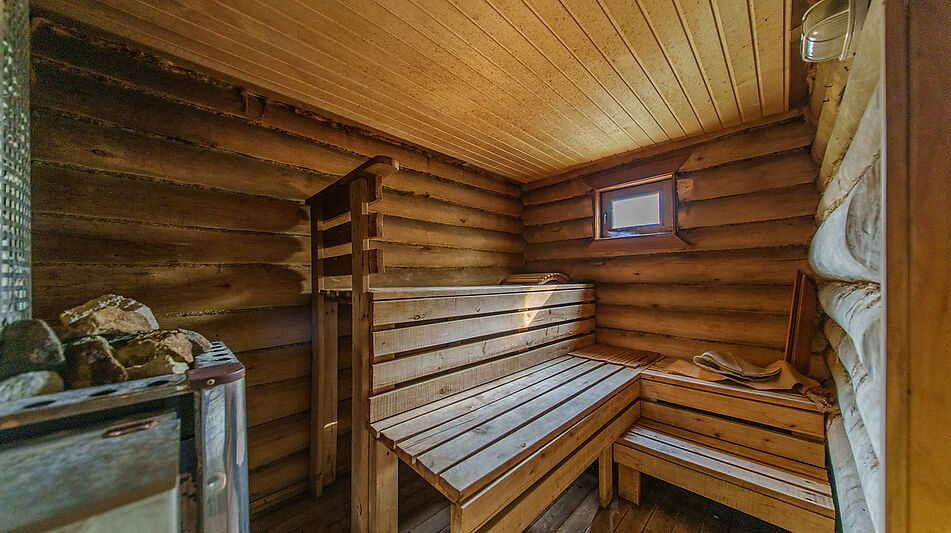 Дом с бассейном в КП Урожай