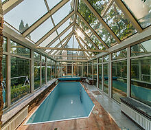 Дом с бассейном в КП Урожай