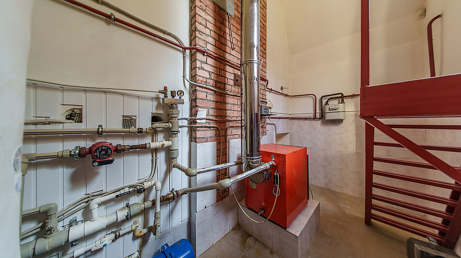 Дом с бассейном в КП Урожай