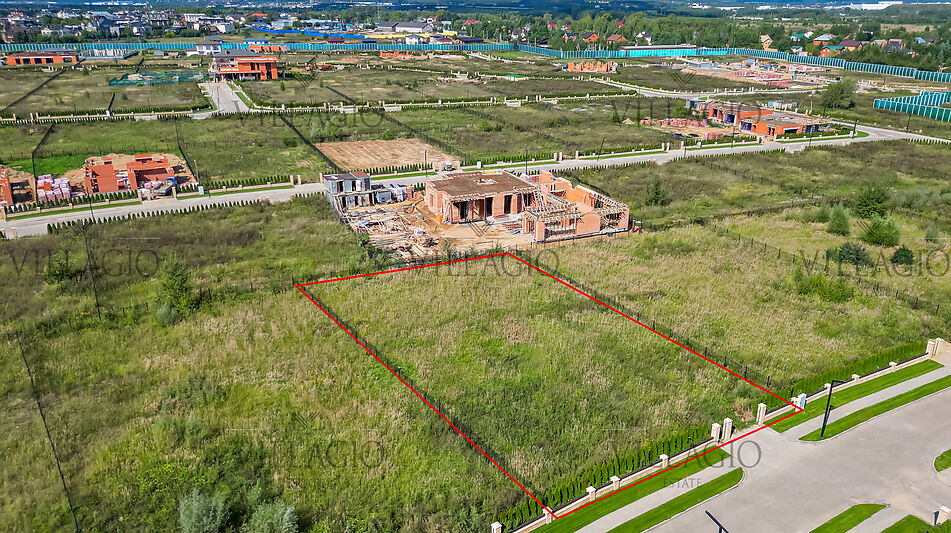 Участок в КП Миллениум Парк