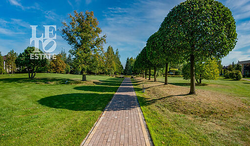 Участок в КП Миллениум Парк