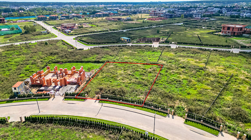 Участок в КП Миллениум Парк