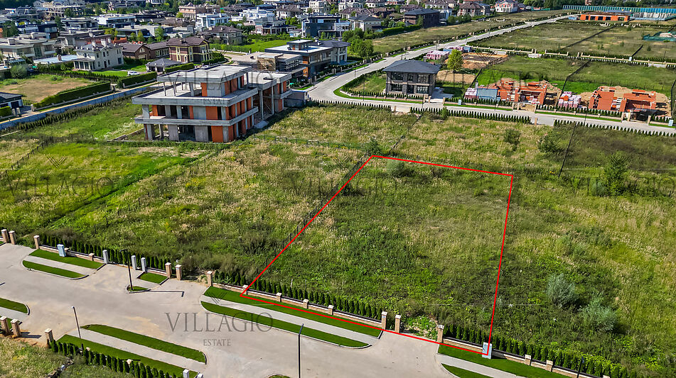 Участок в КП Миллениум Парк