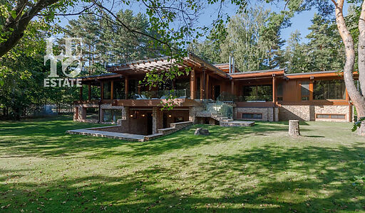 Резиденция  в КП Пирогово