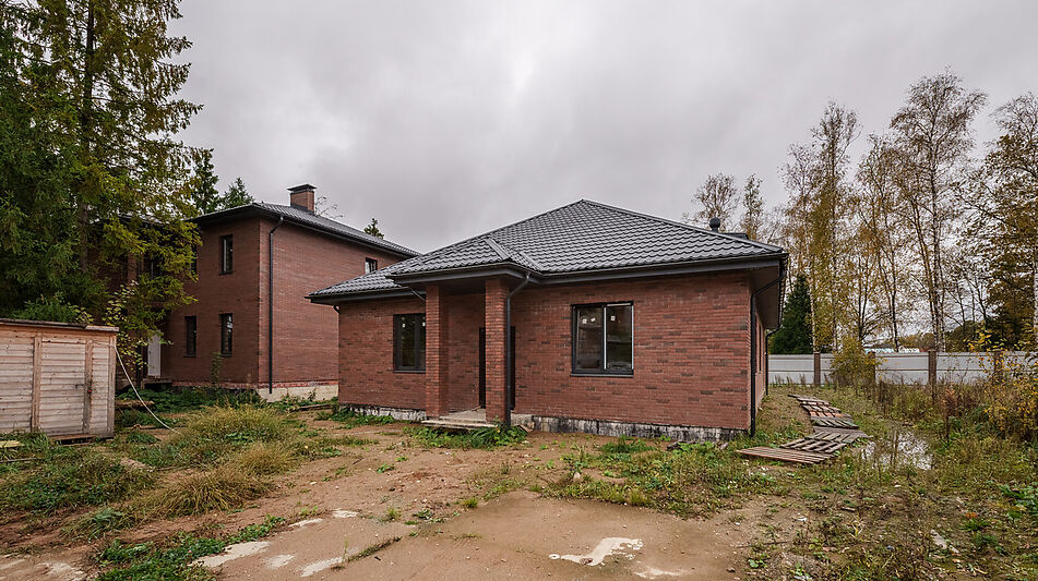 Дом в коттеджном поселке Фореста