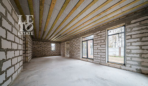 Дом в коттеджном поселке Фореста