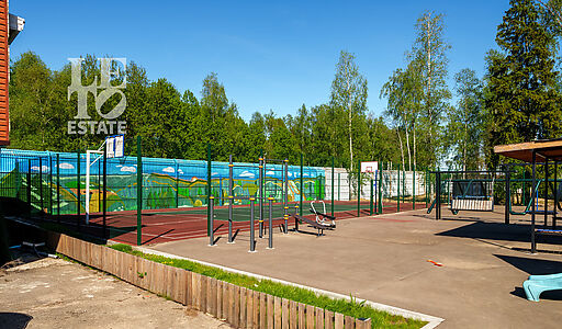 Дом в коттеджном поселке Фореста