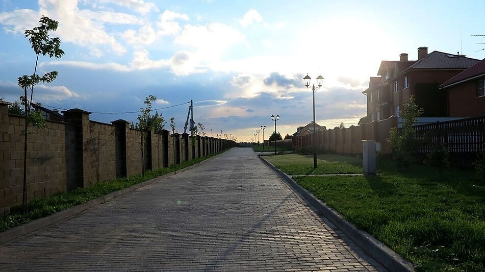 Участок на первой линии в КП Немо