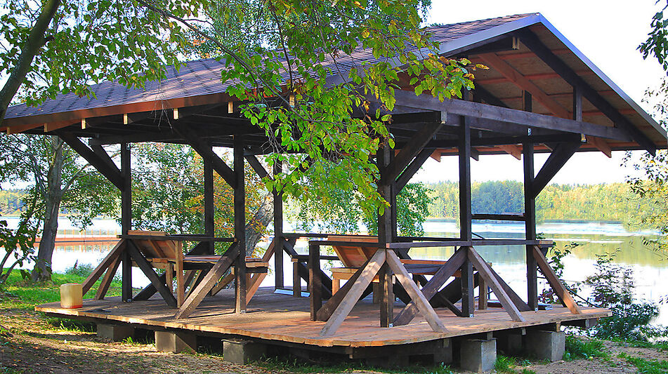 Участок на первой линии в КП Немо