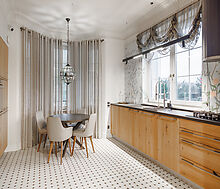 Дизайнерский дом в поселке Величъ