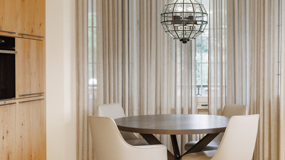 Дизайнерский дом в поселке Величъ