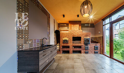 Современный дом у воды в Пестово