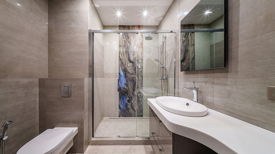 Современный дом у воды в Пестово