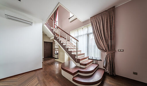 Современный дом у воды в Пестово