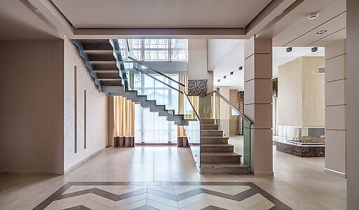 Современный дом у воды в Пестово