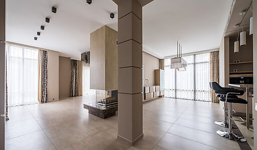 Современный дом у воды в Пестово