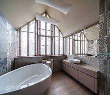 Современный дом у воды в Пестово