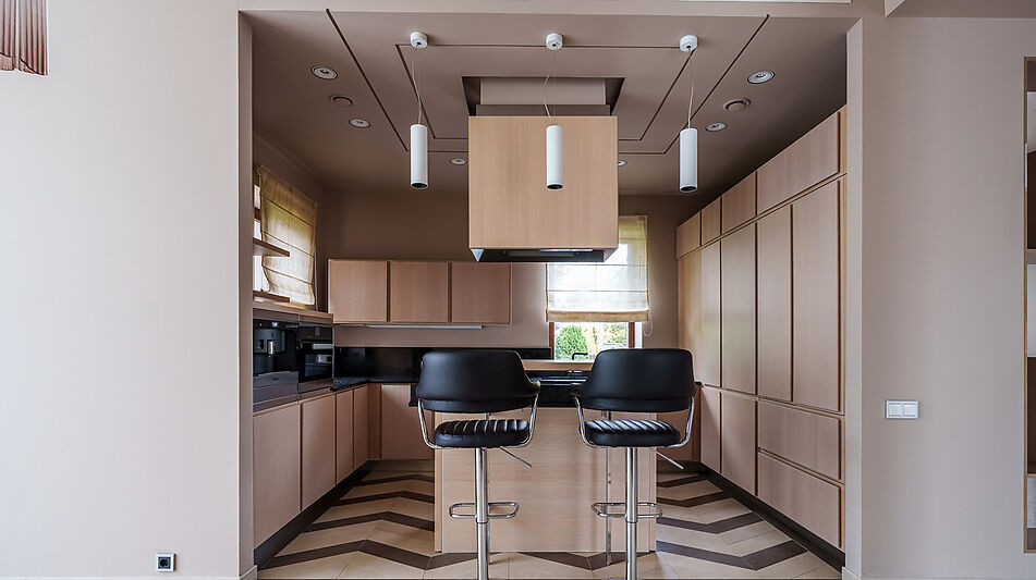 Современный дом у воды в Пестово