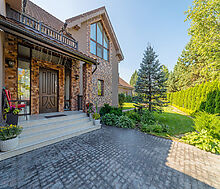 Современный дом у воды в Пестово