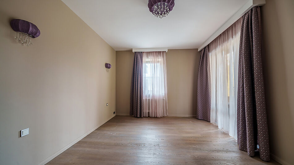 Современный дом у воды в Пестово