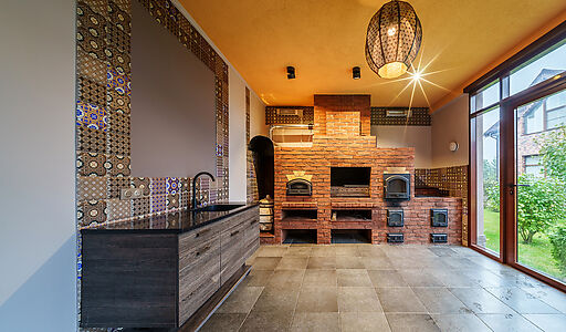 Современный дом у воды в Пестово