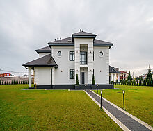 Дизайнерский дом в КП Крона