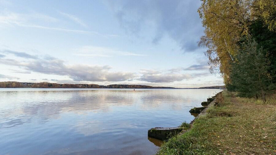 Дом на первой линии в Трудовой